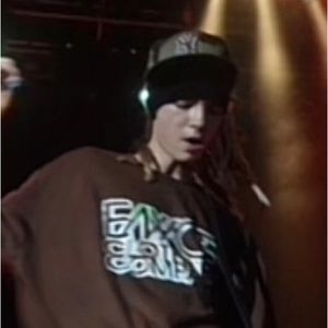 Meet your Posher, Summer